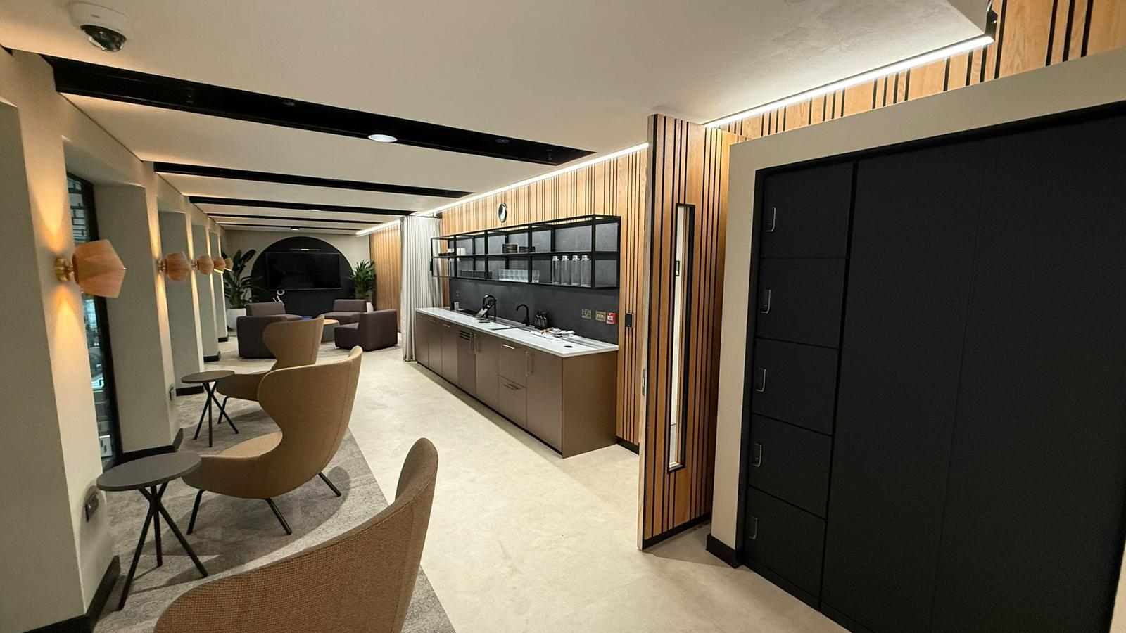 WhatsApp Image 2025-09-26 at 23.37.24 (1)