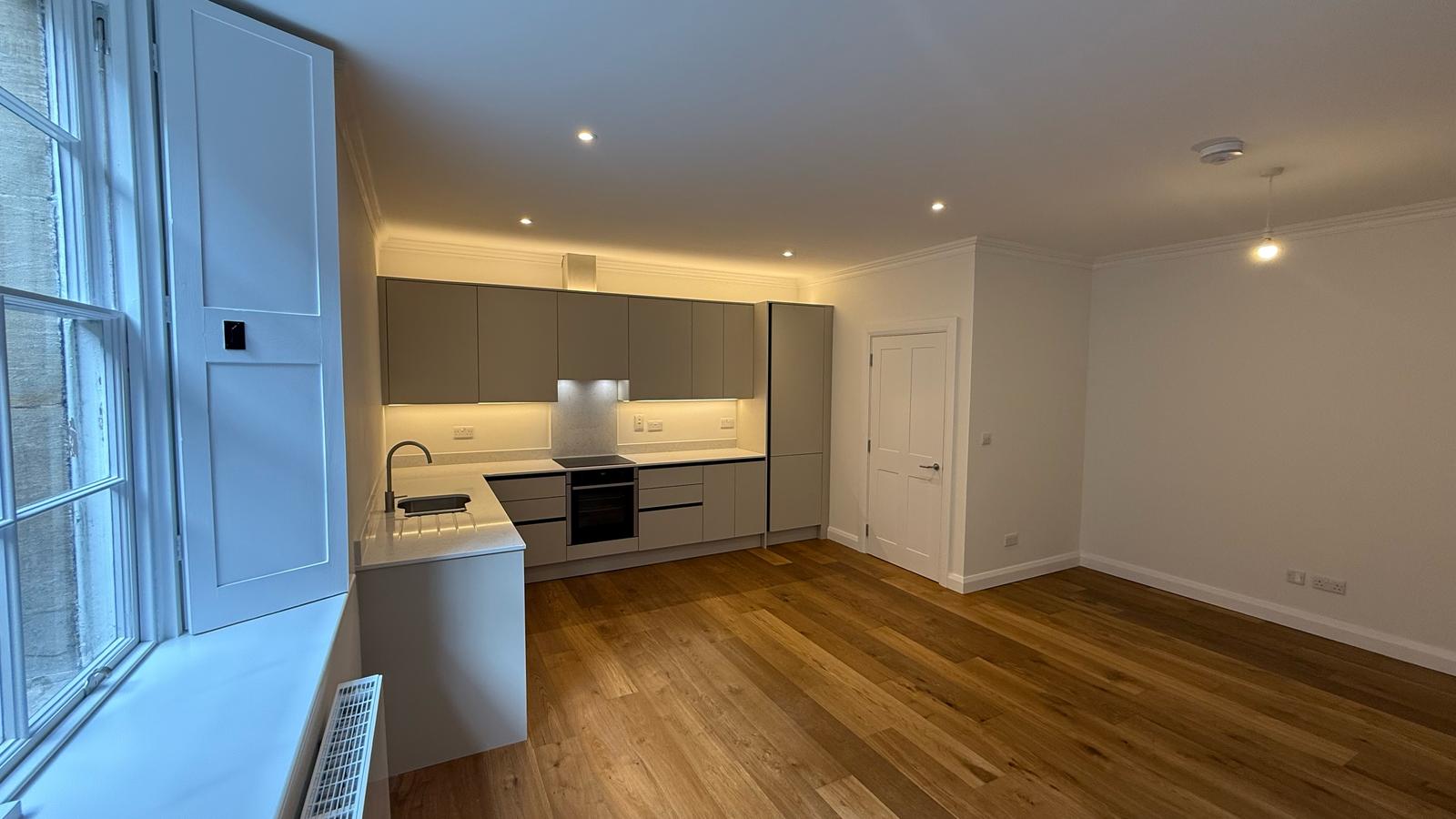 WhatsApp Image 2025-09-30 at 22.22.17 (7)