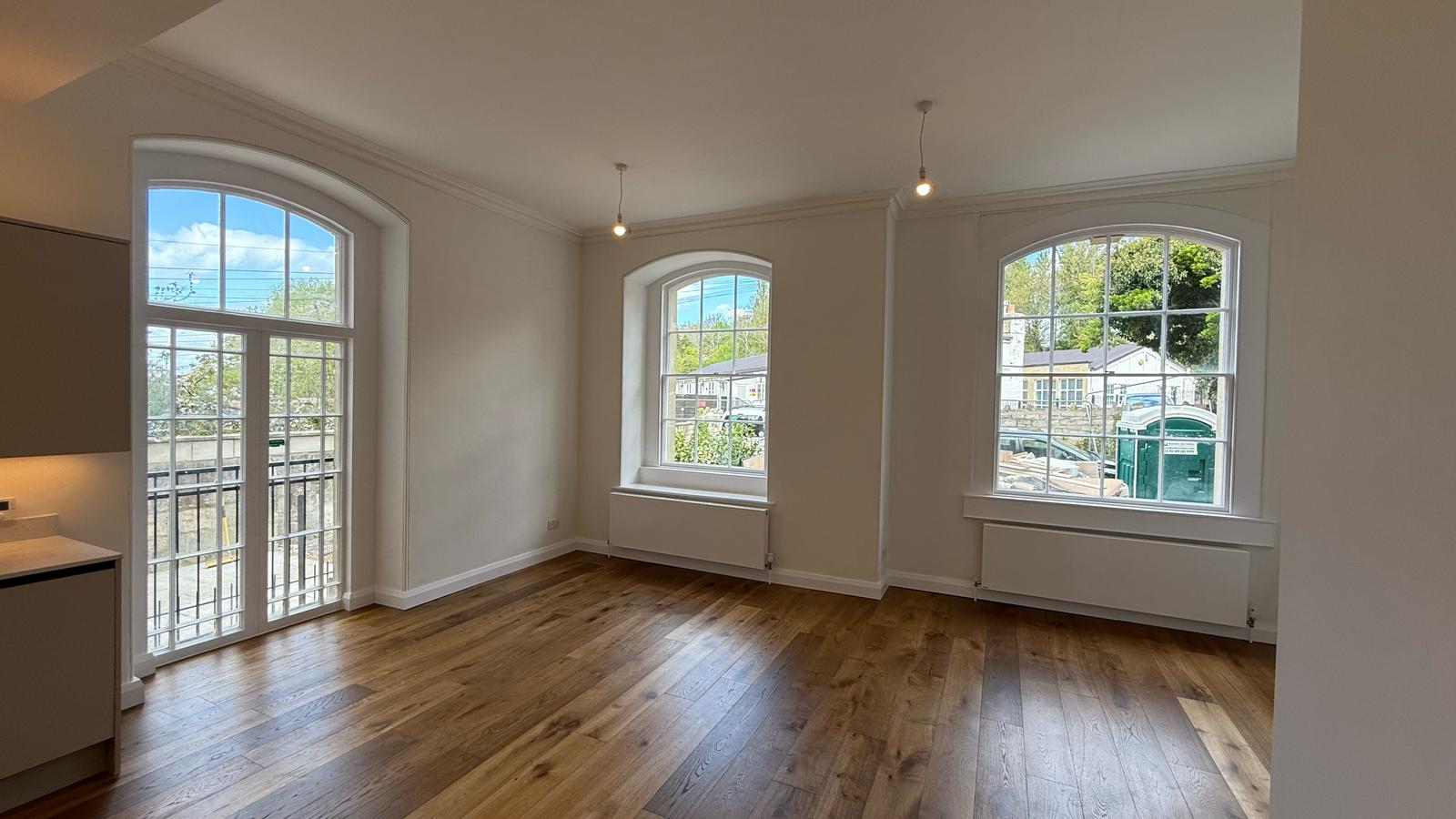 WhatsApp Image 2025-09-30 at 22.22.18 (5)